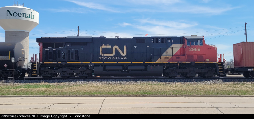 CN 2989